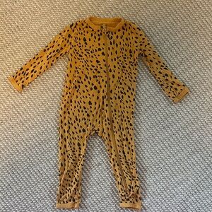 Kyte BABY Mustard Cheetah-Print Zip Footed One-Piece